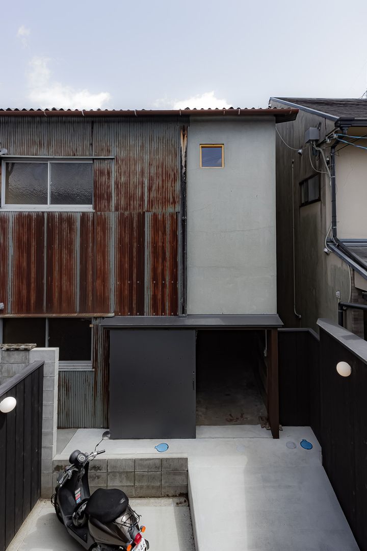 Sanjo Mirai Factory Share Atelier Studio for Rent in Kyoto - Thumbnail 2