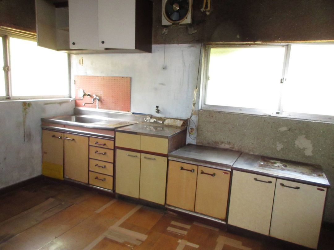 6K House for Sale in Kasama City, Ibaraki - 131.55 sqm - Thumbnail 3