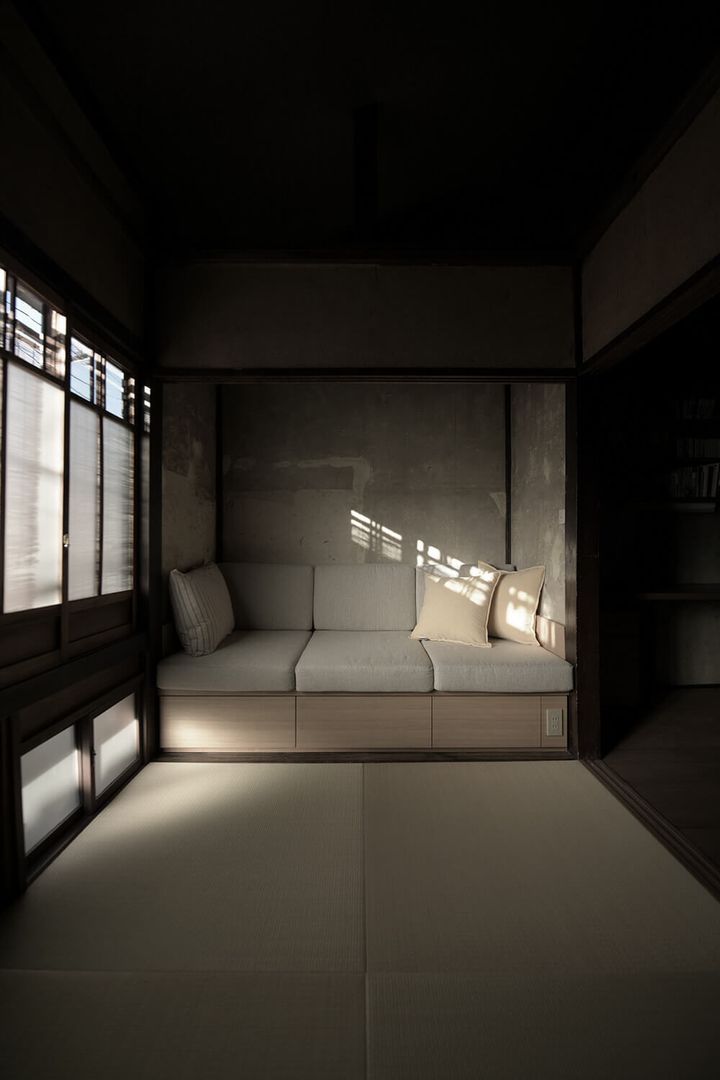 Renovated Kyoto Machiya Hideaway in Nakagyo Ward - Thumbnail 4