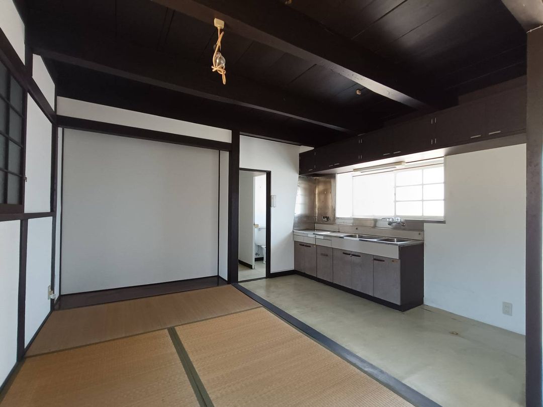 2K Kominka-Style House for Sale in Imabari, Ehime - Thumbnail 2