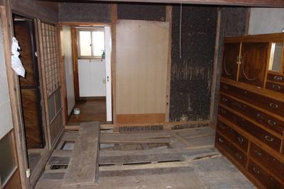 Spacious Rural Home with Land in Iki City, Nagasaki — Front_door, Nagasaki Prefecture, Fukuoka