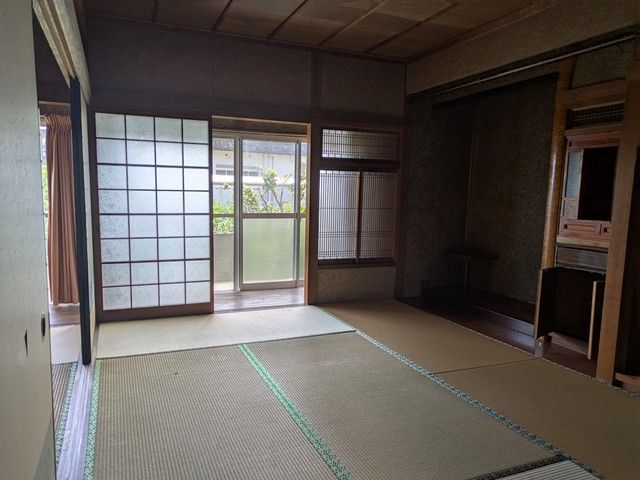 Coastal 3-bedroom house in Hyuga with ocean views - Thumbnail 3
