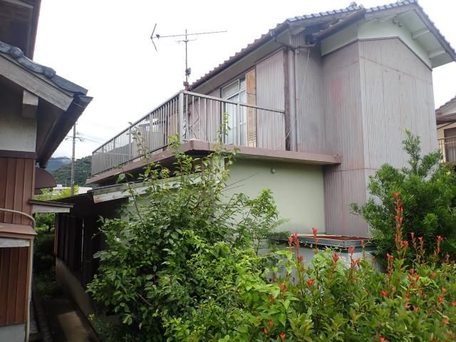 1962 Concrete House for Sale in Tsukumi, Oita - 85.92 sqm - Thumbnail 4