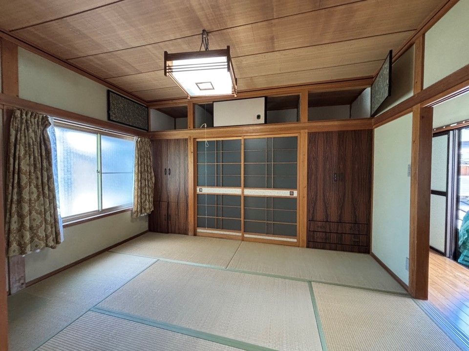 9LDK House for Sale Near JR Kikuma Station in Imabari, Ehime - Thumbnail 4