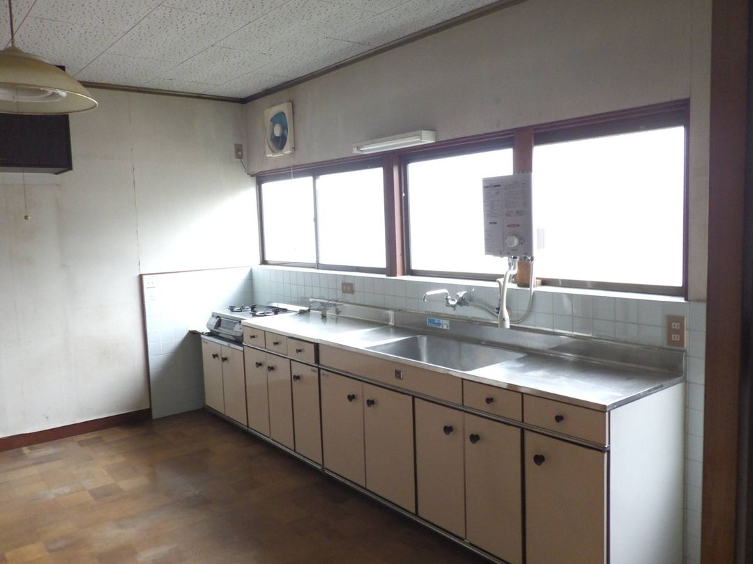 7LDK House for Sale in Tokai Village, Ibaraki - 160 sqm - Thumbnail 2