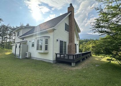 3SLDK Villa for Sale in Karuizawa, Nagano - 207.50 sqm - Thumbnail 2
