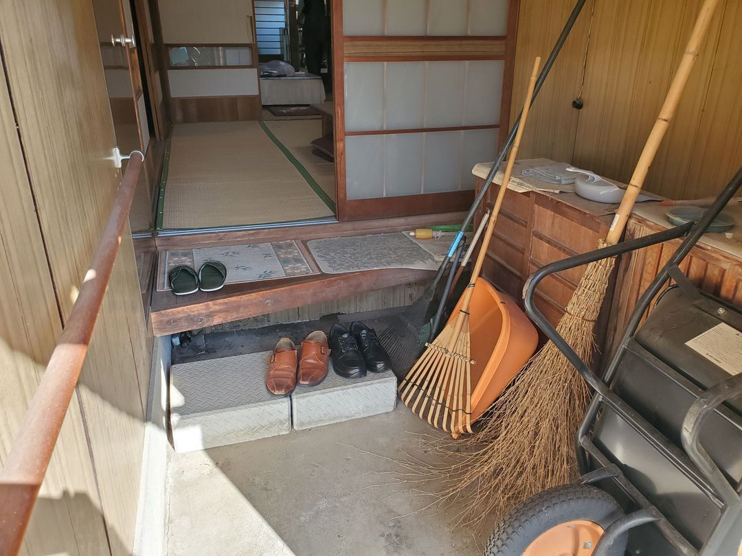 Spacious House with Farmland in Shimotsuma, Ibaraki - Image 1