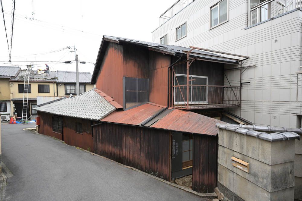 Parking-Included Machiya near Chishaku-in Temple, Higashiyama Kyoto - Thumbnail 3