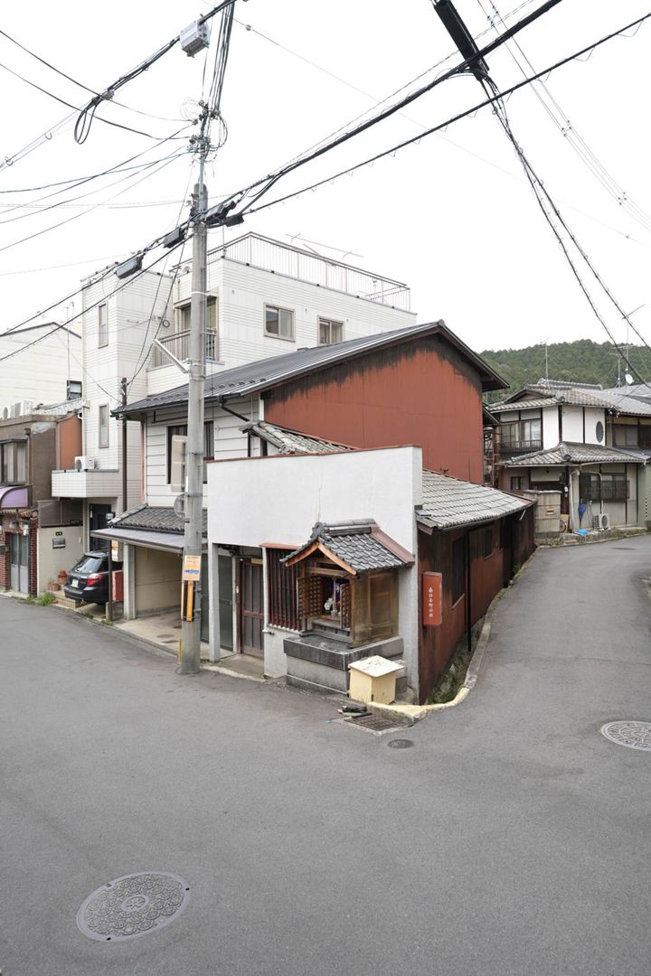Parking-Included Machiya near Chishaku-in Temple, Higashiyama Kyoto - Thumbnail 4