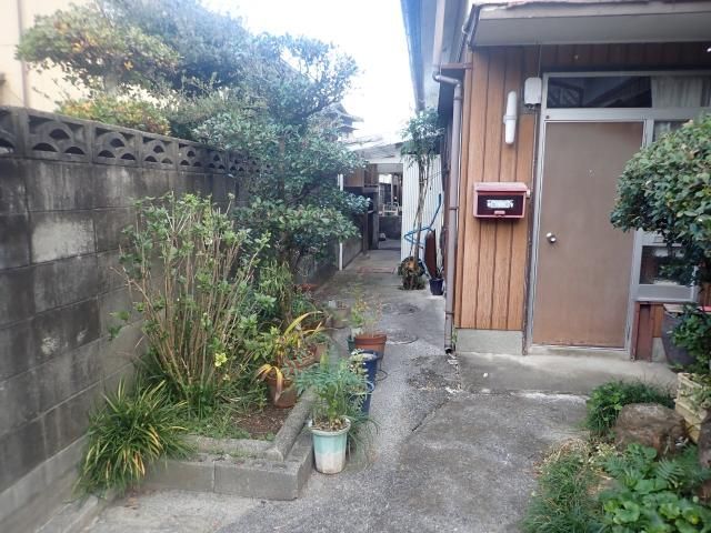 Traditional Wooden House on 237 sqm Land in Tsukumi, Oita - Thumbnail 4