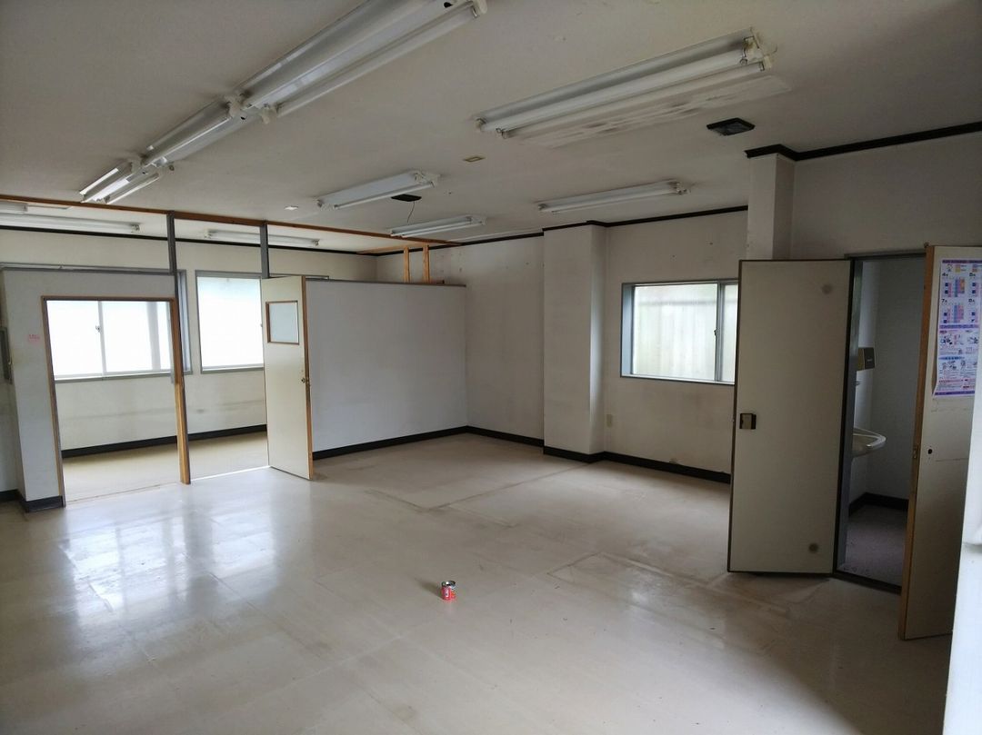 Commercial Property for Rent in Takahagi, Ibaraki - 52.03 sqm - Thumbnail 3