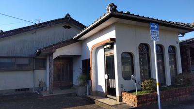 Spacious 5LDK House with Shop Space in Kushima City — Image 1, Kushima, Miyazaki
