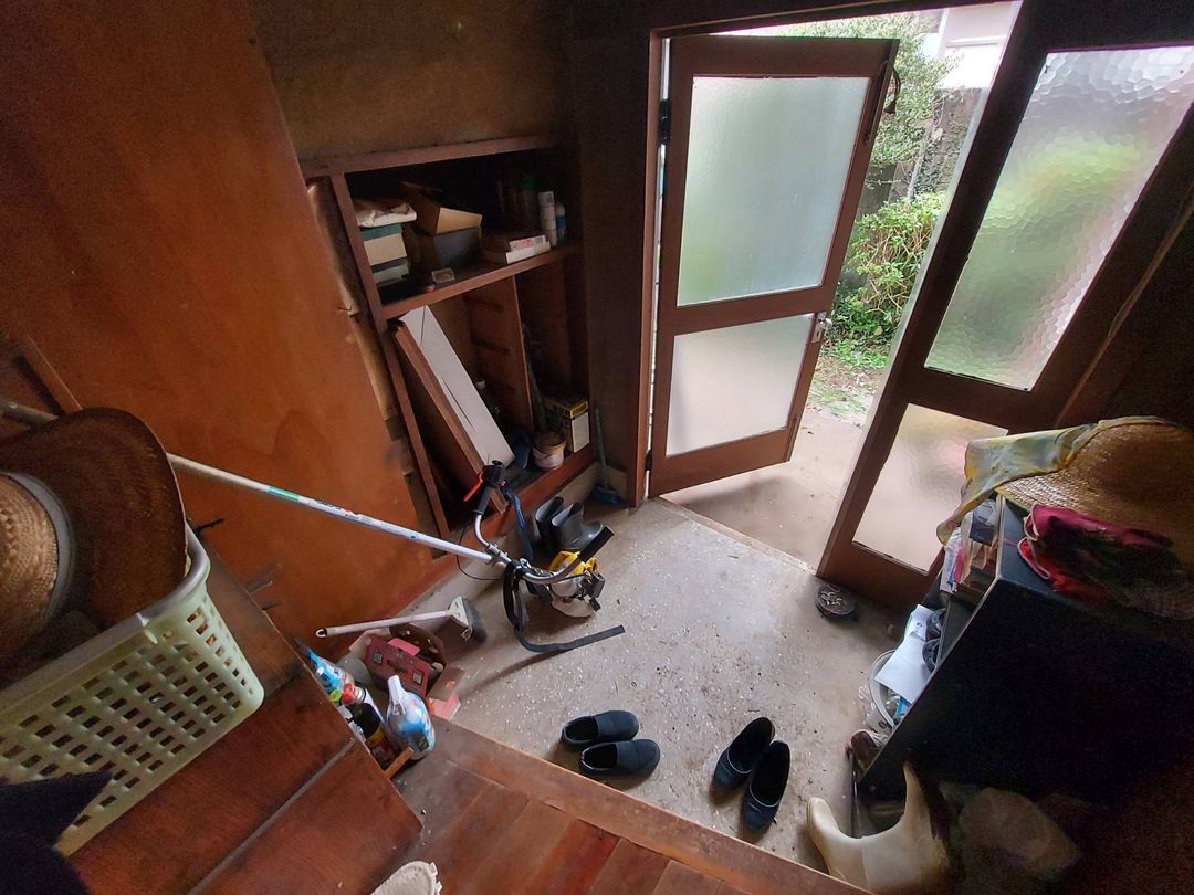 Vacant House for Sale in Ishioka City – 6DK, 108.15 sqm - Image 1