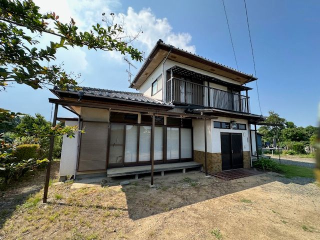 6LDK House for Sale in Kitaibaraki, Ibaraki - 904.47 sqm Land - Thumbnail 3