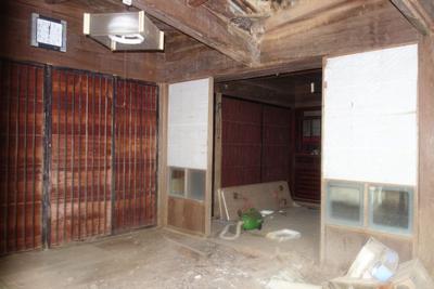Demolition-Ready Home on Expansive Land in Iki City — Front_door, Fukaminami-bure, Fukuoka