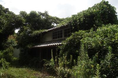 Demolition-Ready Home on Expansive Land in Iki City — House, Fukaminami-bure, Fukuoka