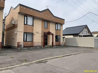 12-Unit Apartment Complex in Biei - Prime Tourist Location Near Station — Image 1, Biei, Hokkaido