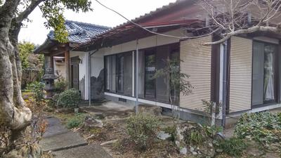 Coastal Home with Garden in Kushima - 771m² Plot - 4 Car Parks — Image 1, Kushima, Miyazaki