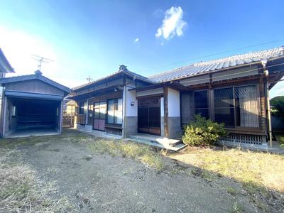 Traditional 6LDK House in Kushima City - Mountain View Property — Image 1, Kushima, Miyazaki