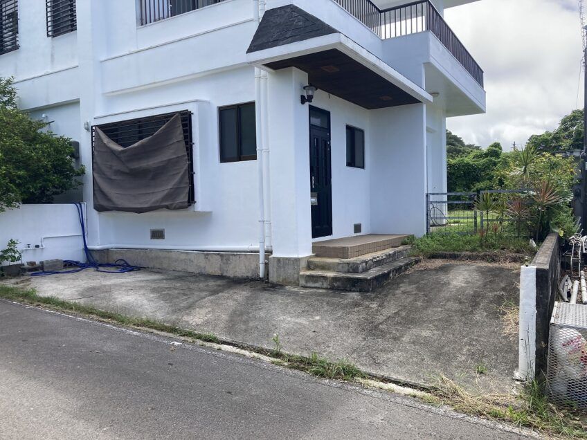 Detached House for Sale in Ishigaki City, Okinawa with Sea Views - Thumbnail 4