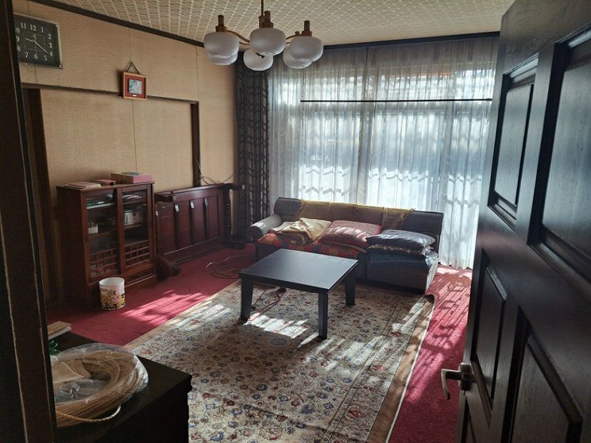 Spacious 7DK Wooden House for Sale in Joetsu, Niigata - Thumbnail 2