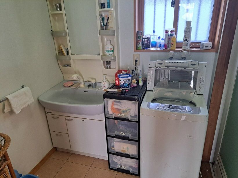 Spacious 7DK Wooden House for Sale in Joetsu, Niigata - Thumbnail 4