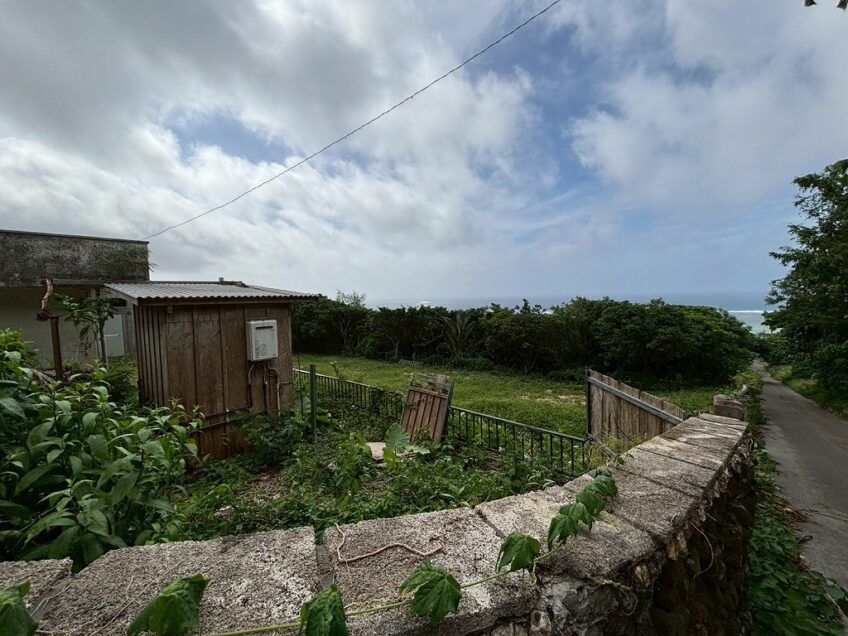 Ocean View 2LDK House on 536 Tsubo Land in Kabira, Ishigaki - Thumbnail 3