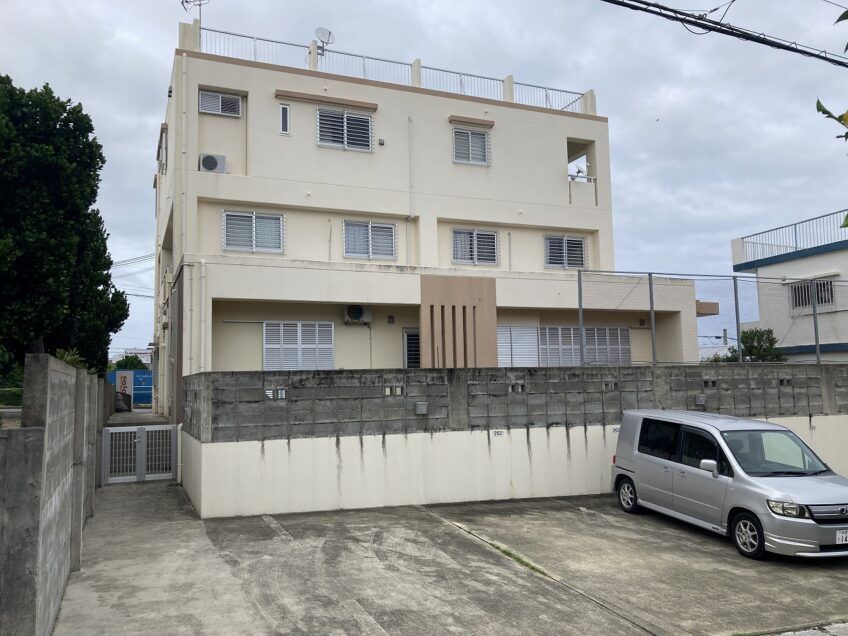 Income Property 462.57m² in Ohama Ishigaki Okinawa - Thumbnail 4