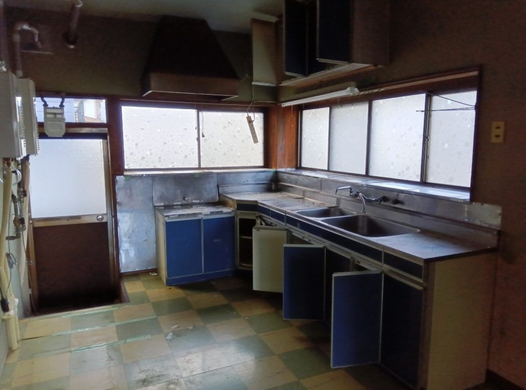 1975 4DK House on 634m² Land in Joetsu City, Niigata - Thumbnail 3