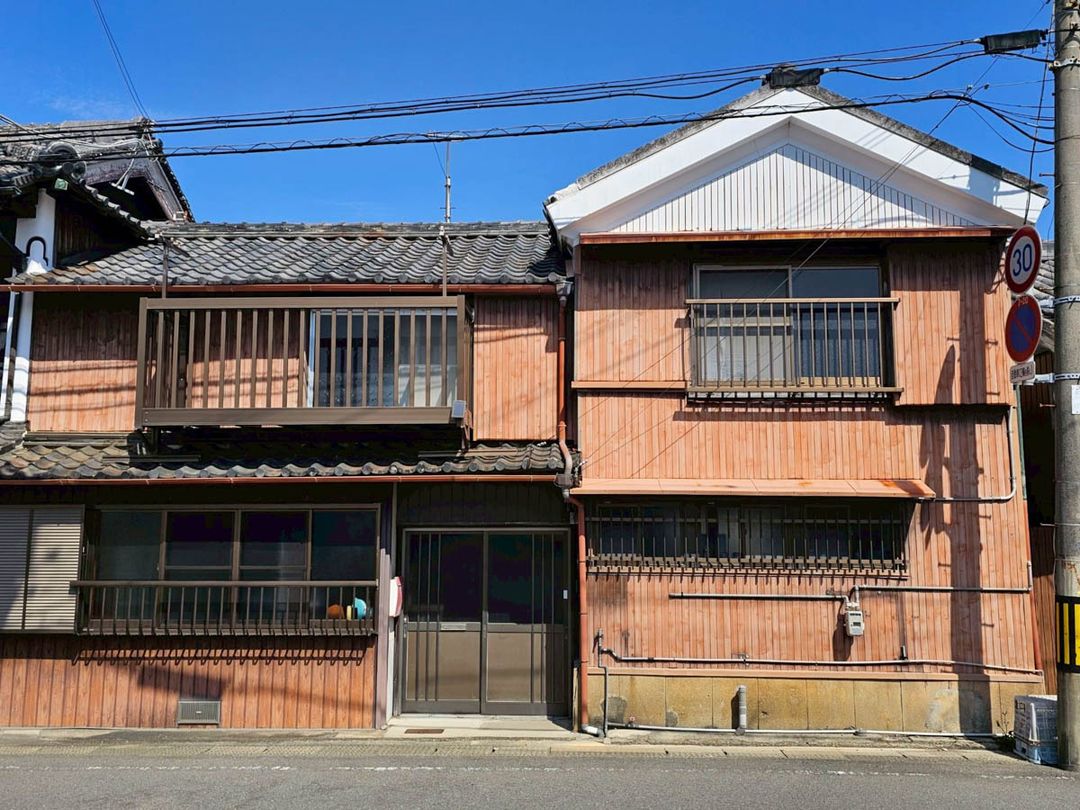 Traditional Machiya House in Yuasa, Wakayama - 13 Rooms - Thumbnail 2