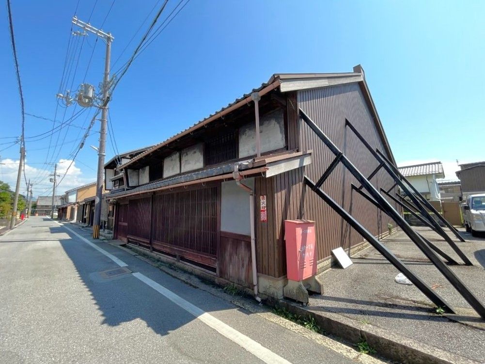 Traditional Machiya for Sale in Historic Hikone, Shiga - Thumbnail 2