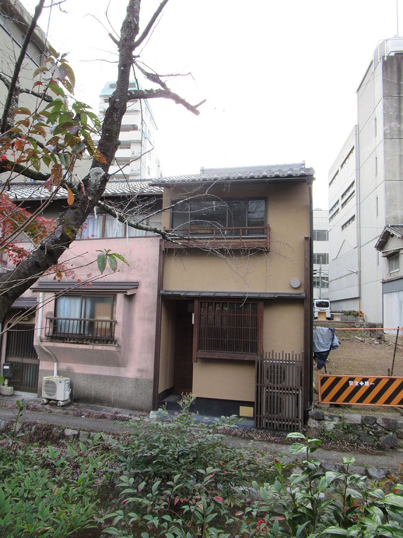 Renovated Kyo-Machiya Guest House for Sale in Kyoto - Thumbnail 4