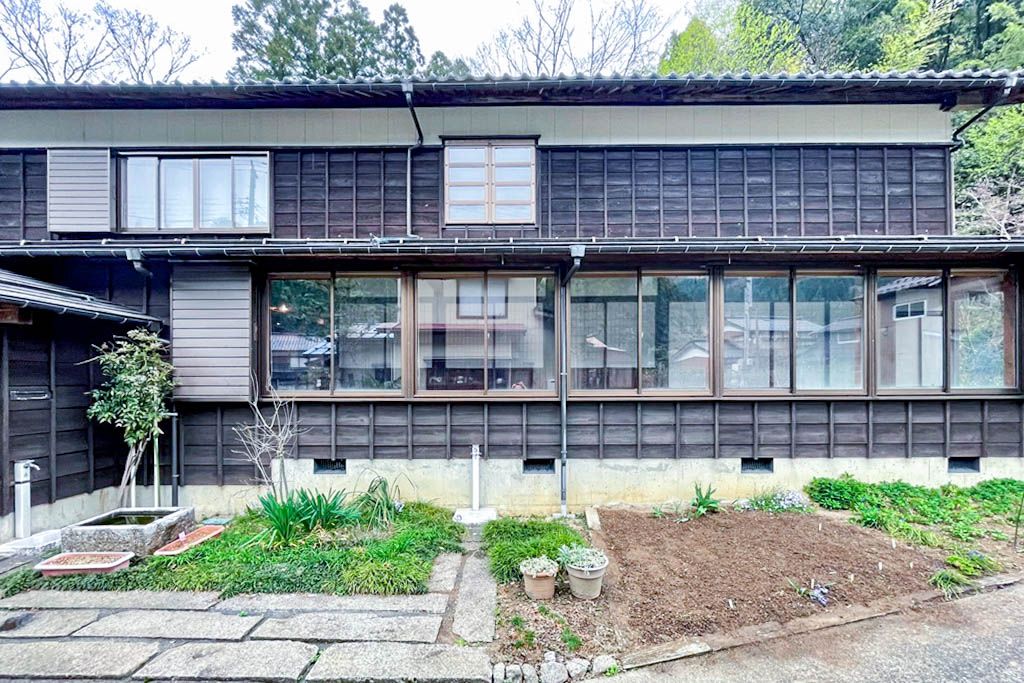 Renovated 7LDK Wooden House in Itoigawa, Niigata - Thumbnail 2