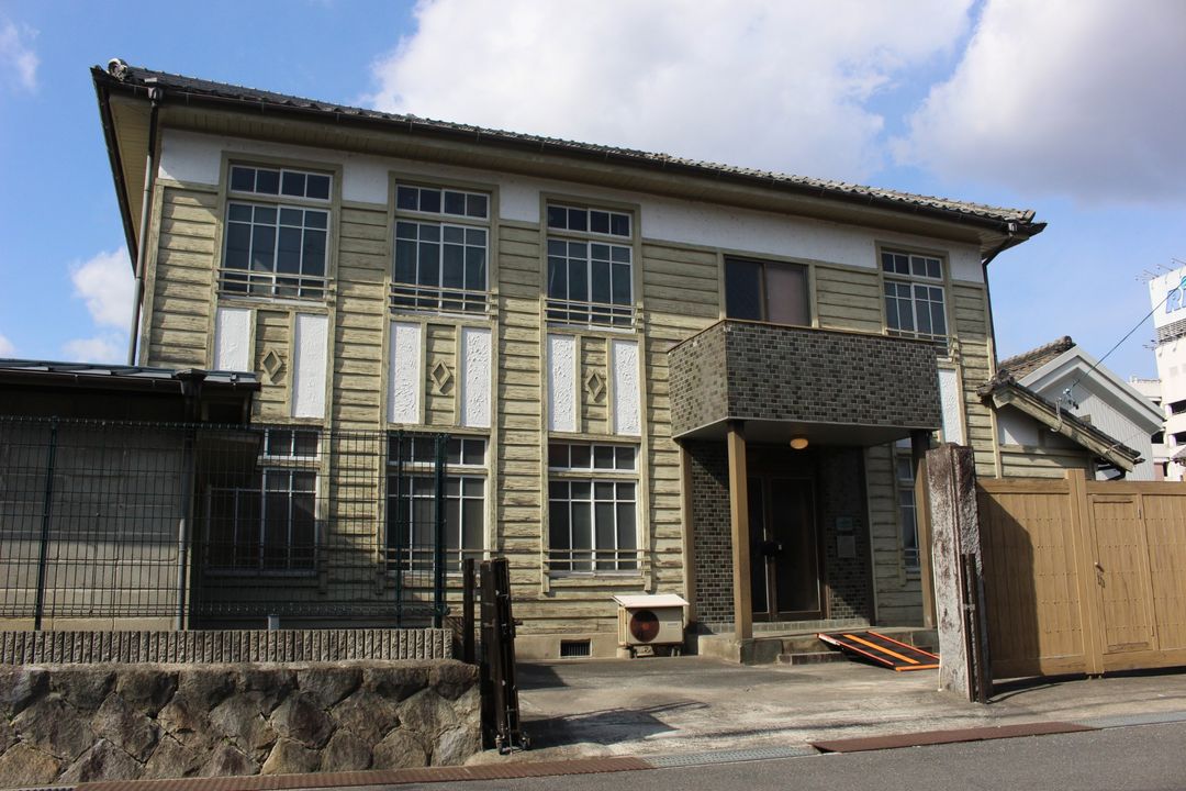 Motomachi Kominka: Registered Cultural Property House in Nabari, Mie - Thumbnail 4