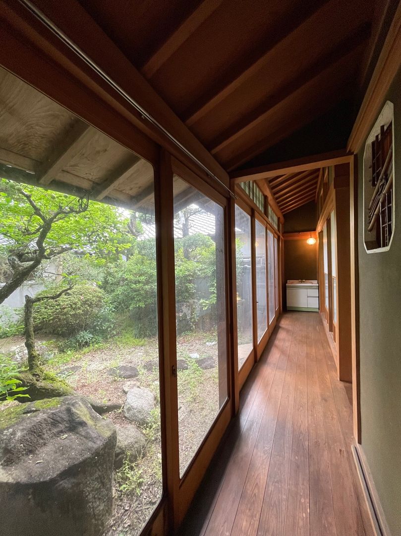 Traditional 1963 Kominka Villa with Garden in Tenri, Nara - Thumbnail 3