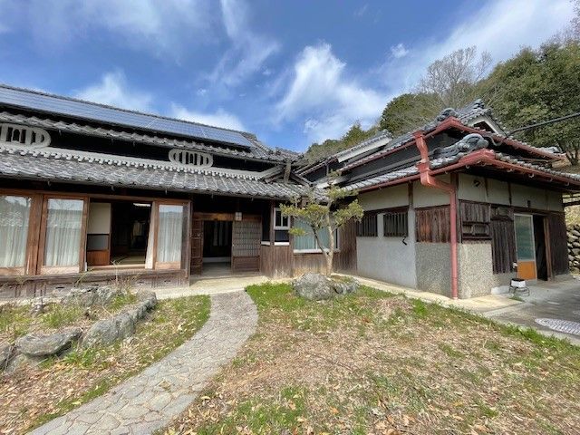 Onokominka - 7LDK Traditional Farmhouse in Gojo, Nara - Thumbnail 2