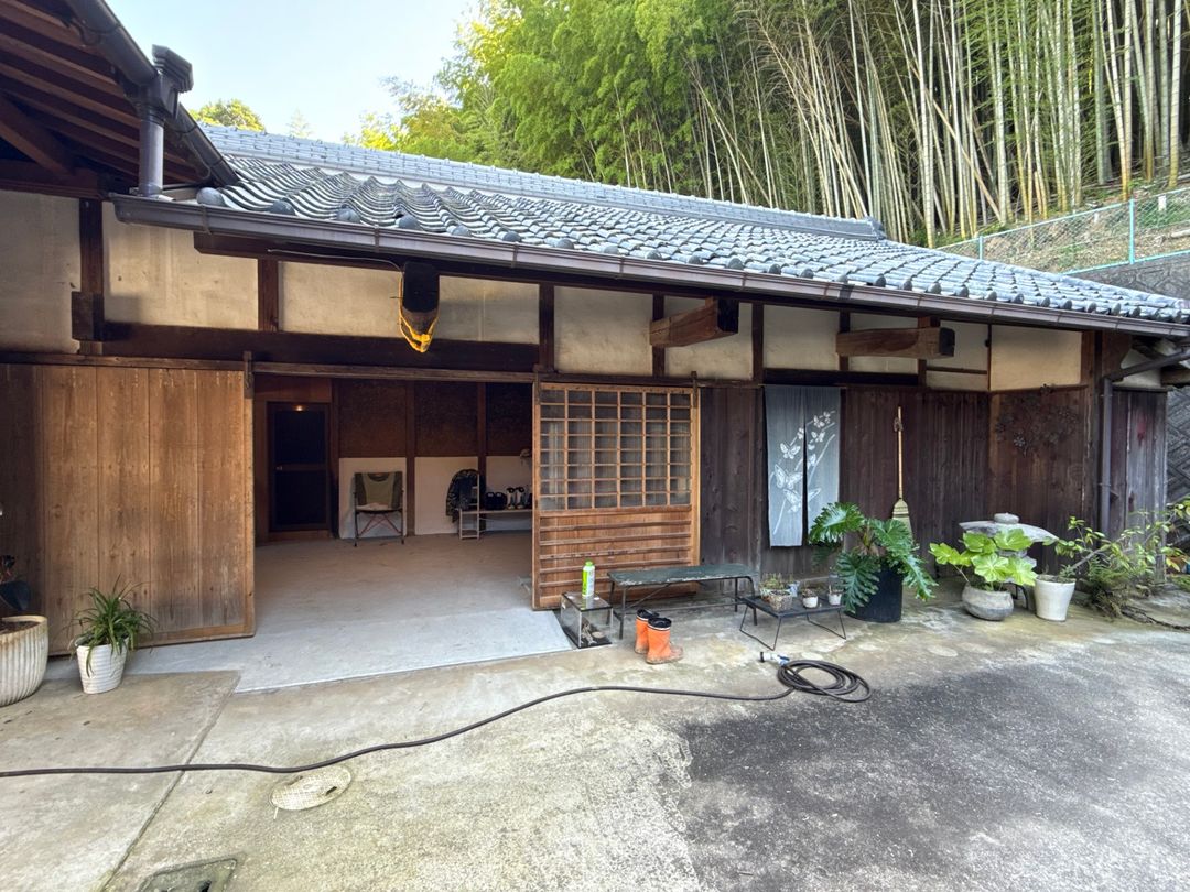 Asahi Kominka: Renovated 1926 Traditional House in Wakayama - Thumbnail 4