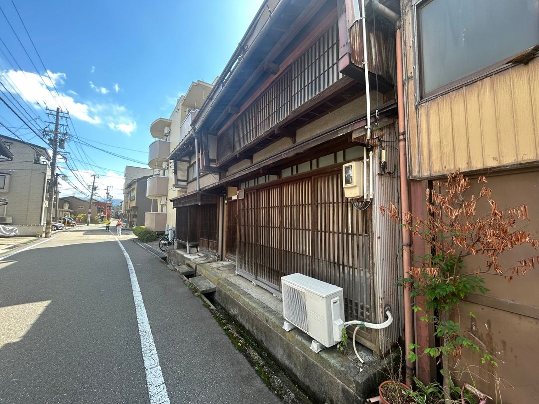 Tenjin Machiya - Historic Dual Machiya for Sale in Kanazawa - Thumbnail 3