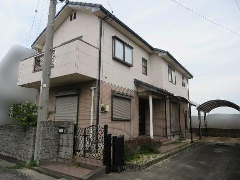 Wooden cement tile roof two-story building — Akiya in Kanonji, Kagawa - Thumbnail 2