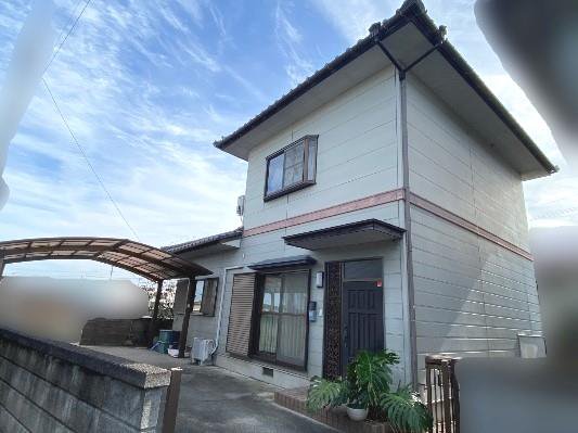 Two-story wooden building with tile roof — Akiya in Kanonji, Kagawa - Thumbnail 4