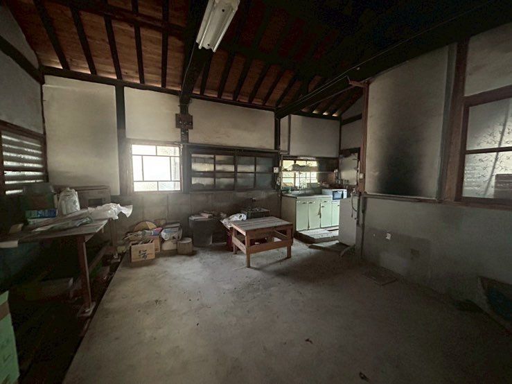 Spacious Akiya House in Yamaga City, Kumamoto - 5K, 138m2 - Thumbnail 3