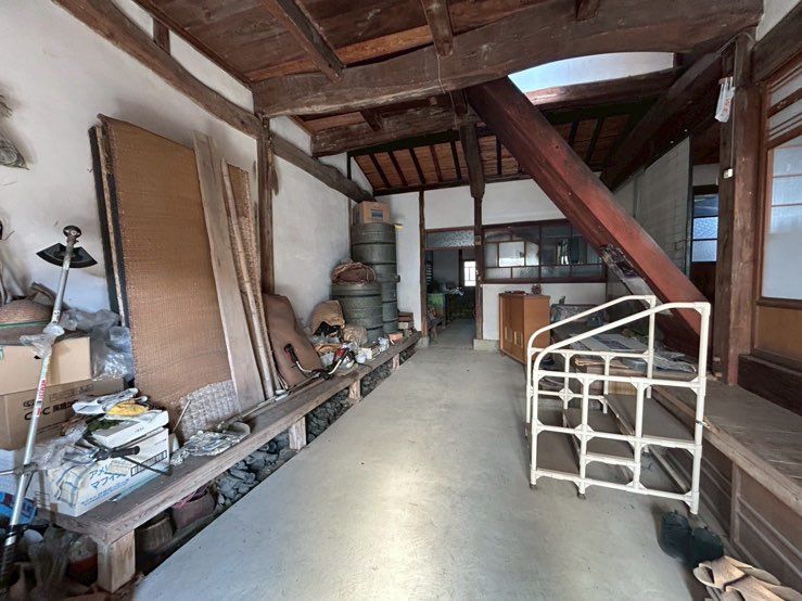 Spacious Akiya House in Yamaga City, Kumamoto - 5K, 138m2 - Thumbnail 4