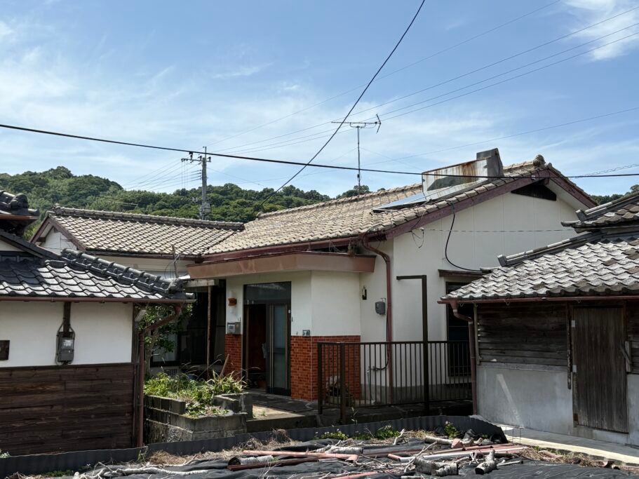4DK House for Sale in Kamiamakusa City, Kumamoto - Thumbnail 2