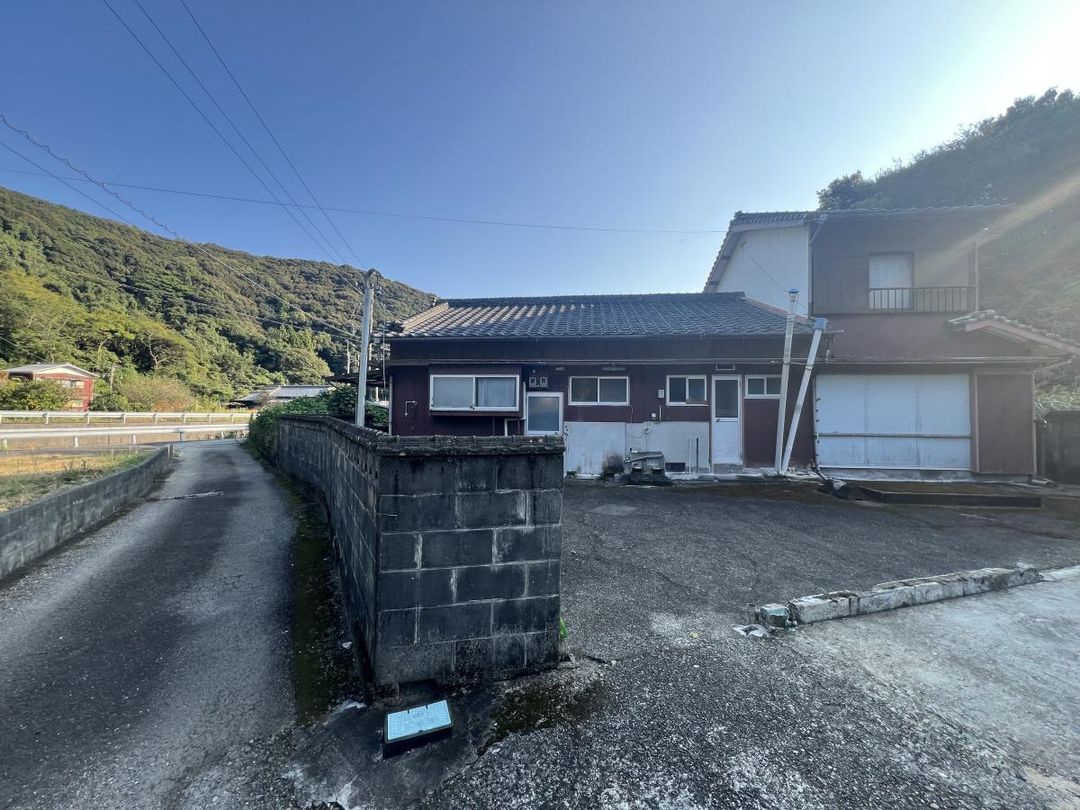 6K Vacant House for Sale in Otsuki-cho, Kochi with Parking - Thumbnail 2