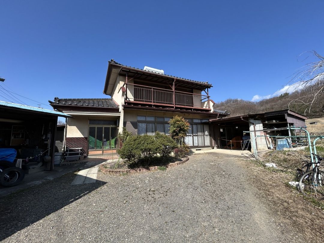 5SDK House for Sale in Hokuto City, Yamanashi - 128m2 - Thumbnail 4