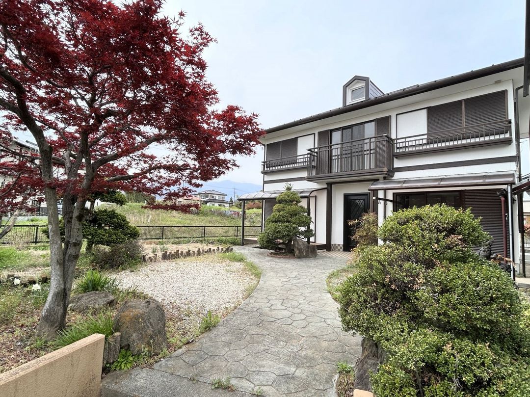Renovated 4SLDK House in Minami Alps City, Yamanashi - Thumbnail 3
