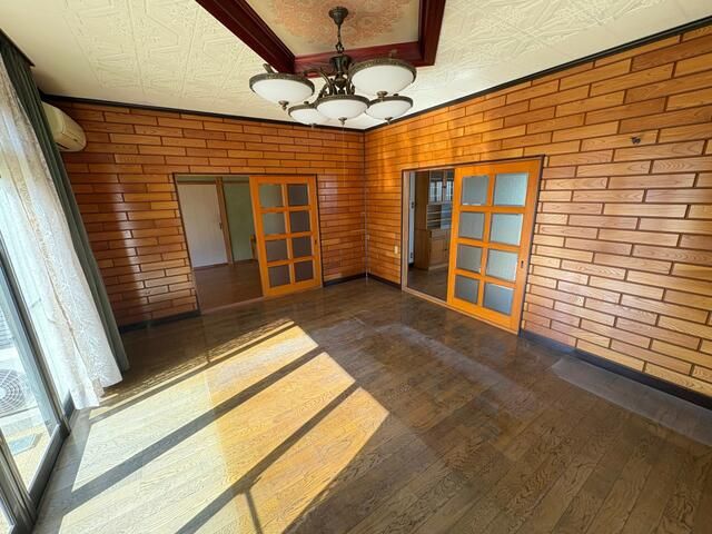 7DK House for Sale in Miki Town, Kagawa - 187 sqm - Thumbnail 3