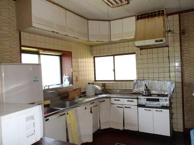 Spacious 7LDK House with Farmland in Kiryu City — Image 1, Kiryu, Gunma