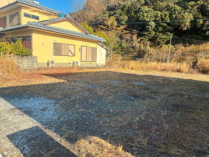 284 sqm Residential Land for Sale in Kamiamakusa, Kumamoto - Thumbnail 2
