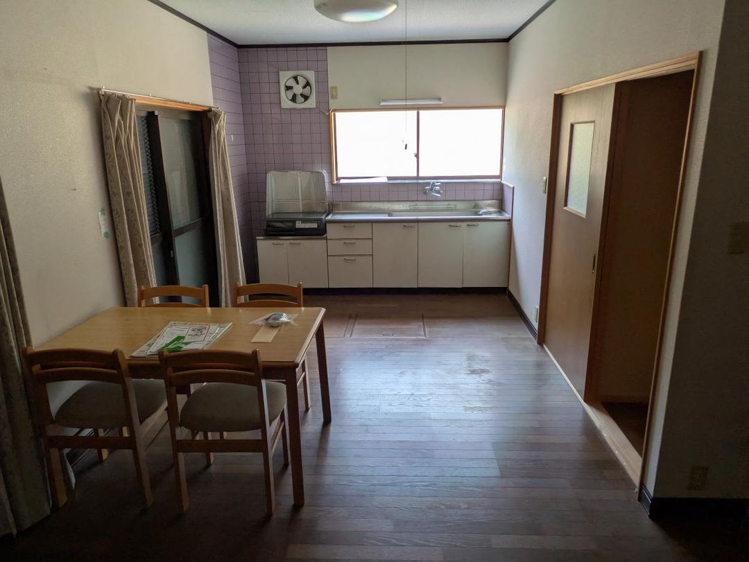 Otsuki Town Akiya Rental with Garden in Kochi - Thumbnail 2